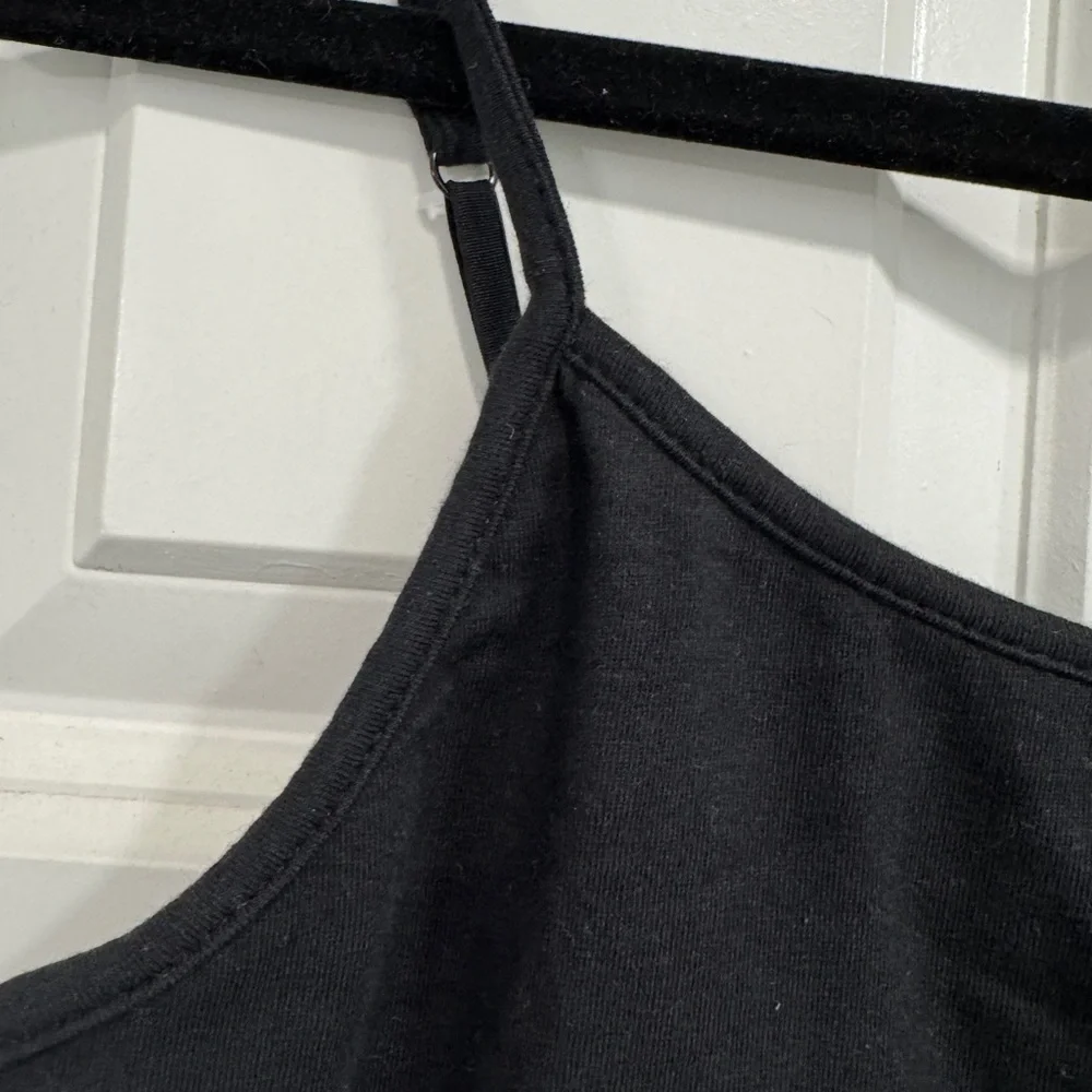GAP Black Camisole Top - Picture 3 of 6